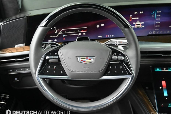 2025 Cadillac Escalade с пробегом 3 935 км