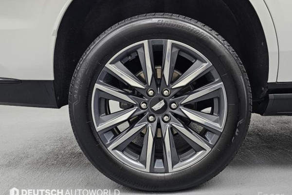 2023 Cadillac Escalade с пробегом 30 833 км