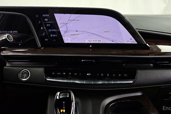 2023 Cadillac Escalade с пробегом 77 359 км