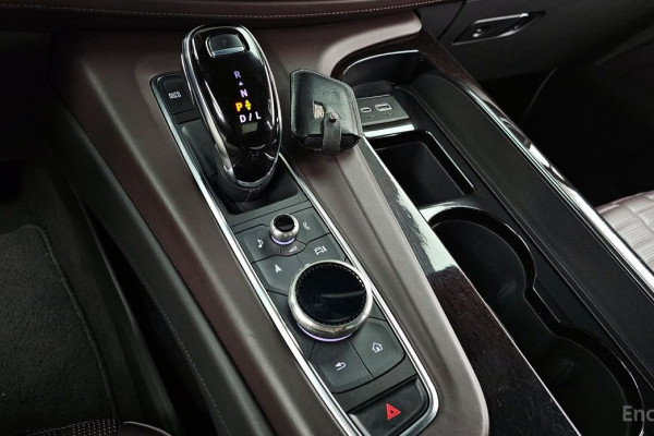 2022 Cadillac Escalade с пробегом 90 909 км