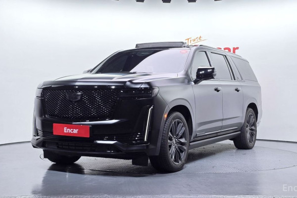 2023 Cadillac Escalade с пробегом 26 633 км