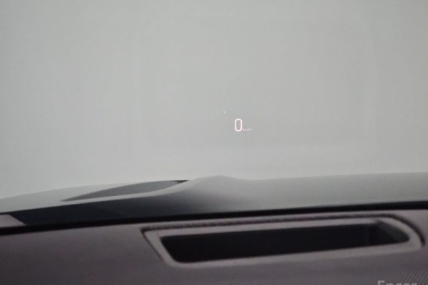 2025 Cadillac Escalade с пробегом 18 777 км