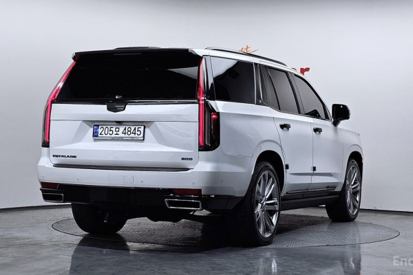 2021 Cadillac Escalade с пробегом 69 327 км