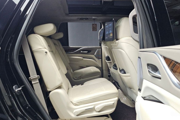 2022 Cadillac Escalade с пробегом 52 603 км