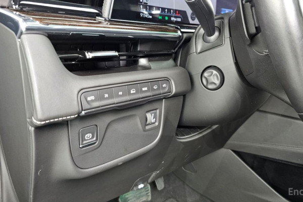 2021 Cadillac Escalade с пробегом 91 945 км