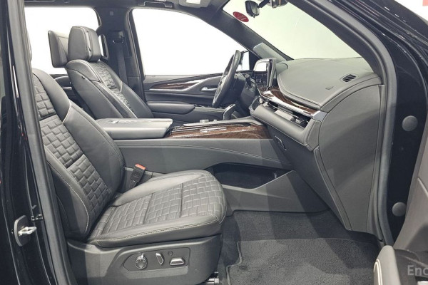 2021 Cadillac Escalade с пробегом 95 522 км