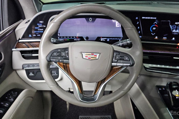 2022 Cadillac Escalade с пробегом 52 603 км