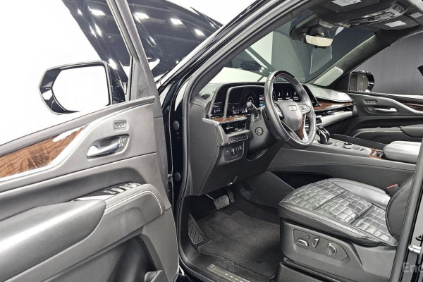 2021 Cadillac Escalade с пробегом 95 522 км