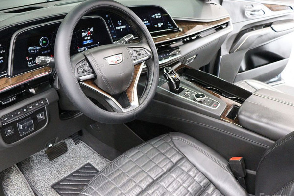 2021 Cadillac Escalade с пробегом 78 953 км