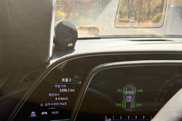 2022 Cadillac Escalade с пробегом 52 125 км