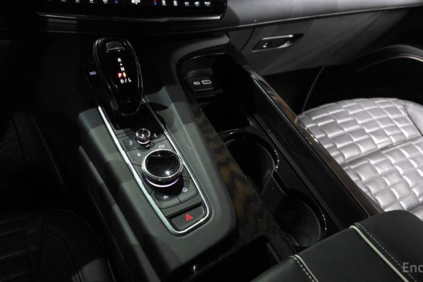 2022 Cadillac Escalade с пробегом 53 391 км