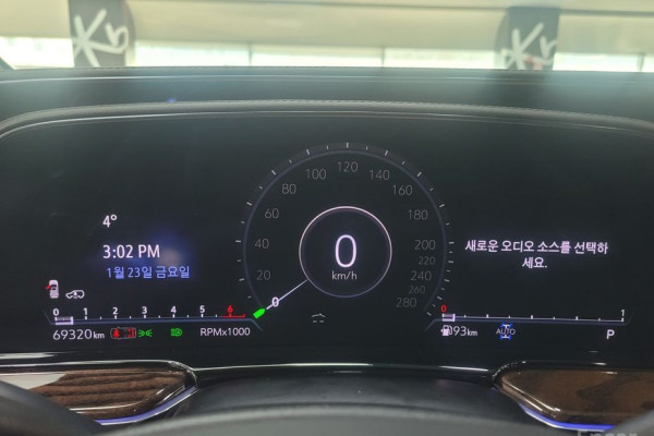 2022 Cadillac Escalade с пробегом 69 318 км