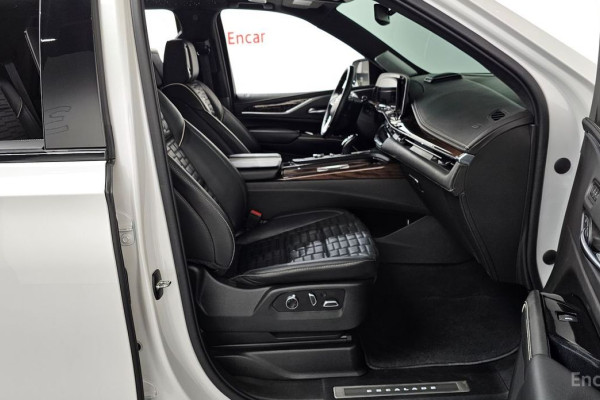 2021 Cadillac Escalade с пробегом 69 327 км