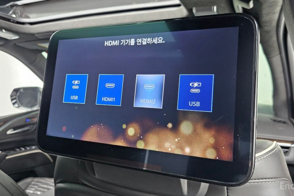 2022 Cadillac Escalade с пробегом 45 911 км