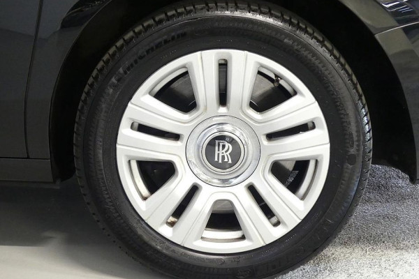 2021 Rolls-Royce Ghost с пробегом 96 000 км