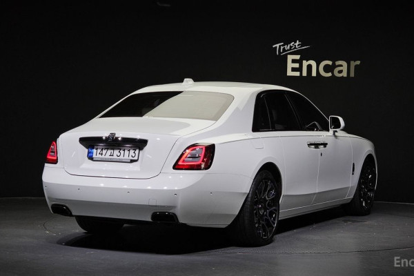 2023 Rolls-Royce Ghost с пробегом 13 114 км