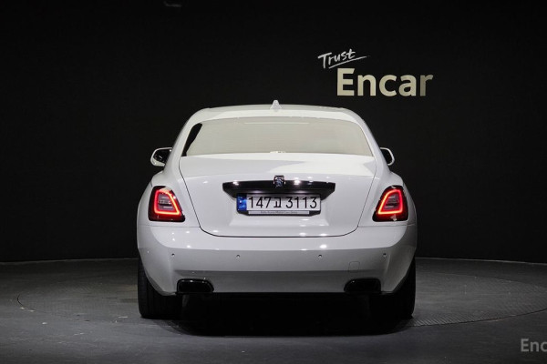 2023 Rolls-Royce Ghost с пробегом 13 114 км