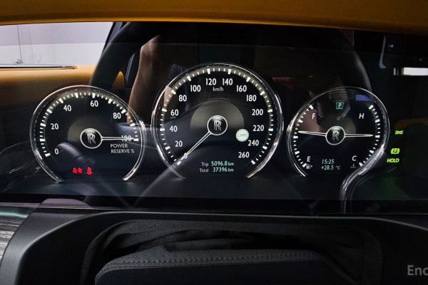 2021 Rolls-Royce Ghost с пробегом 37 396 км