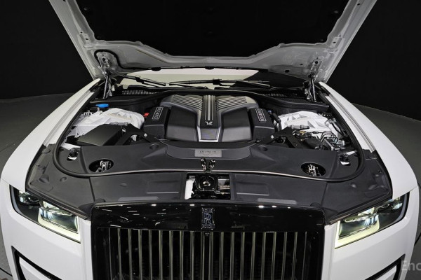 2023 Rolls-Royce Ghost с пробегом 13 114 км