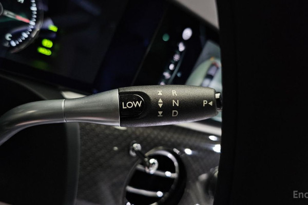 2023 Rolls-Royce Ghost с пробегом 13 114 км