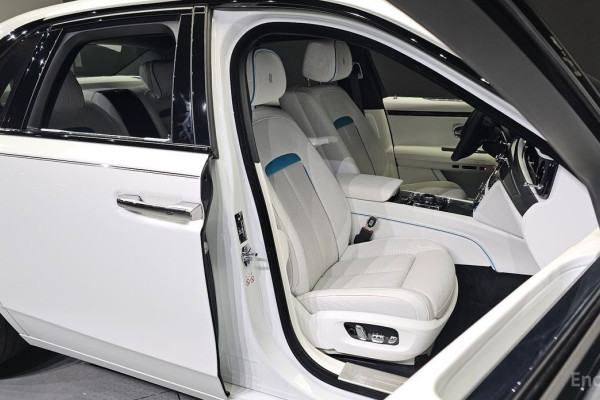 2023 Rolls-Royce Ghost с пробегом 13 114 км