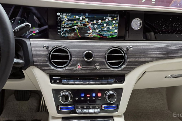 2023 Rolls-Royce Ghost с пробегом 8 253 км