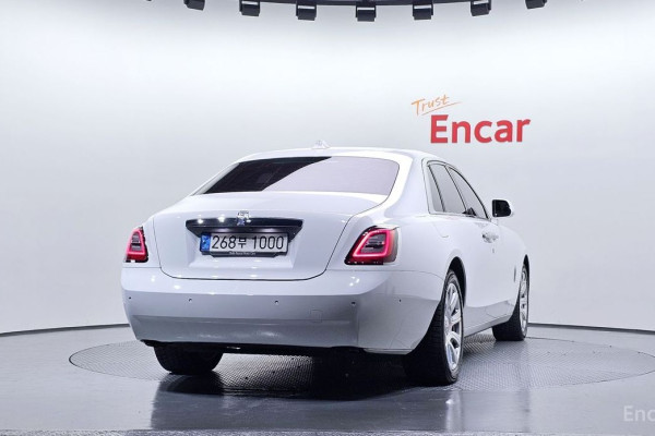 2022 Rolls-Royce Ghost с пробегом 26 269 км