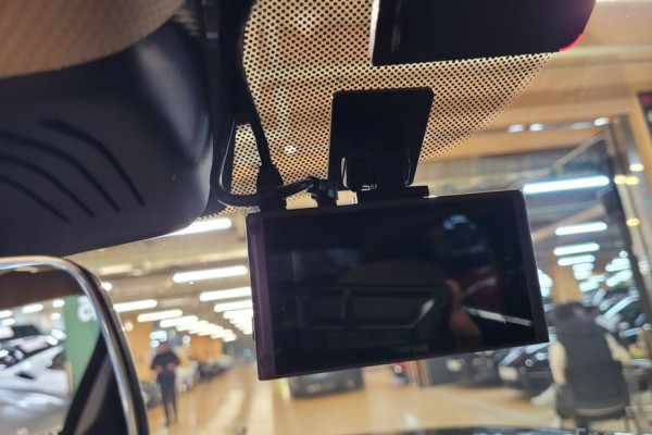 2023 Rolls-Royce Ghost с пробегом 15 552 км