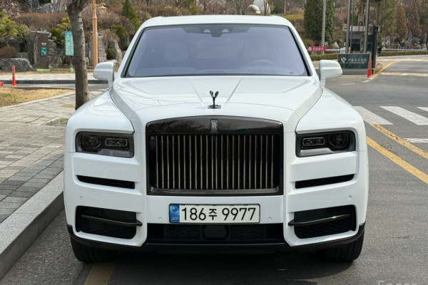 2023 Rolls-Royce Cullinan с пробегом 8 150 км