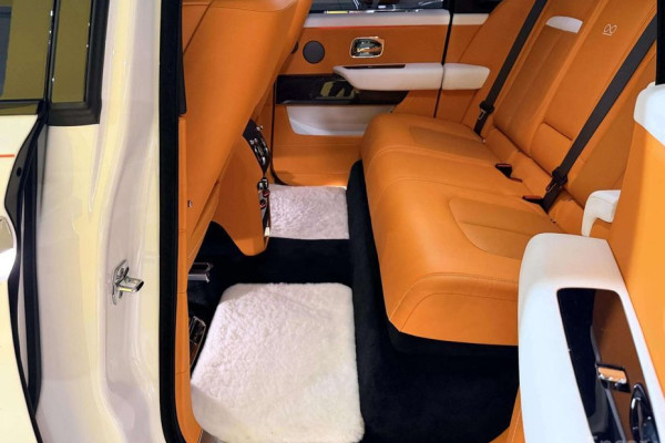 2022 Rolls-Royce Cullinan с пробегом 20 223 км