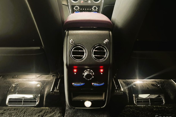 2023 Rolls-Royce Cullinan с пробегом 493 км