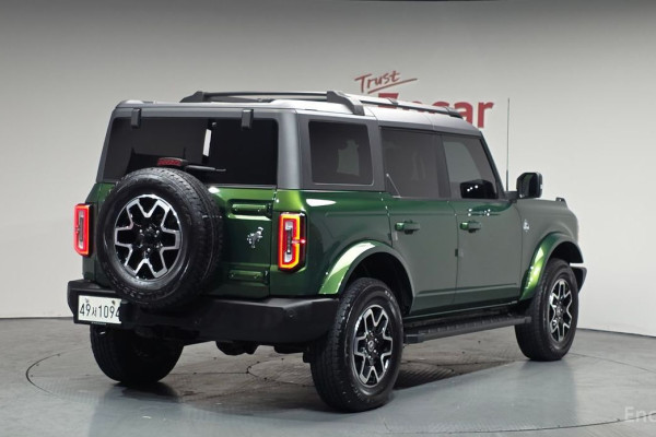 2023 Ford Bronco с пробегом 46 823 км