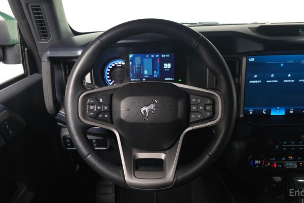 2023 Ford Bronco с пробегом 46 823 км