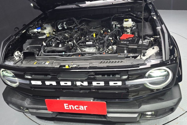 2024 Ford Bronco с пробегом 9 571 км