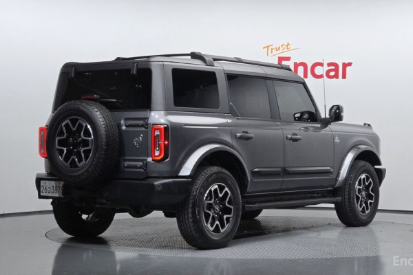 2022 Ford Bronco с пробегом 15 987 км