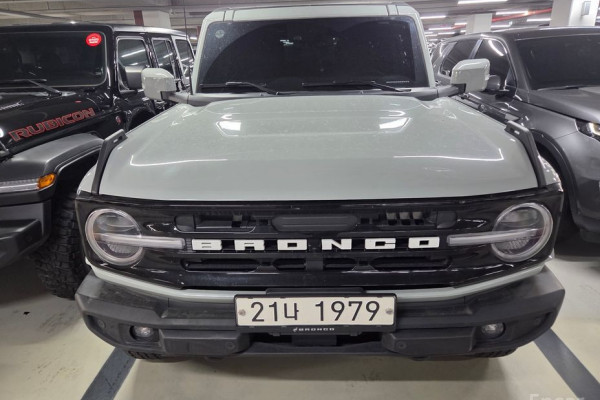 2024 Ford Bronco с пробегом 28 249 км