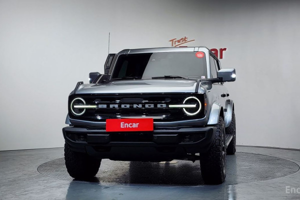 2022 Ford Bronco с пробегом 26 892 км