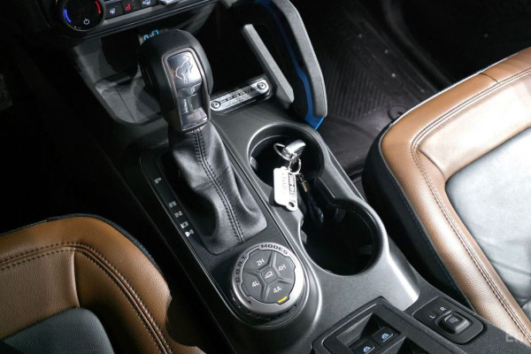 2023 Ford Bronco с пробегом 32 772 км