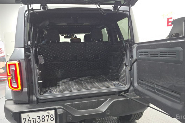 2022 Ford Bronco с пробегом 15 987 км