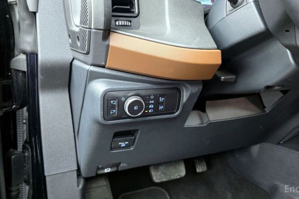 2024 Ford Bronco с пробегом 9 605 км