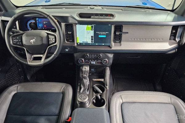 2023 Ford Bronco с пробегом 24 423 км