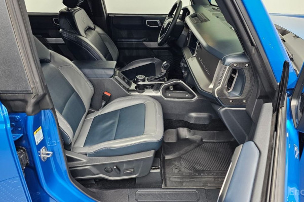 2023 Ford Bronco с пробегом 24 423 км