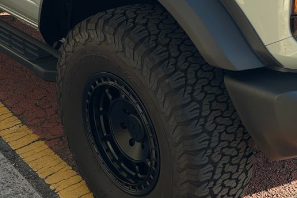 2023 Ford Bronco с пробегом 8 669 км