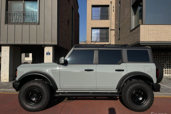 2023 Ford Bronco с пробегом 8 669 км