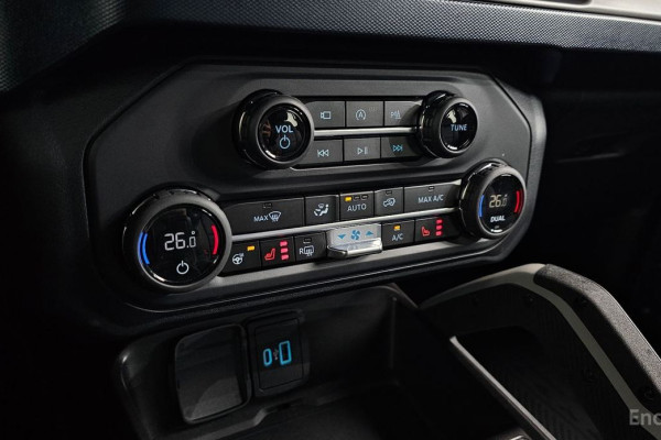 2023 Ford Bronco с пробегом 24 423 км