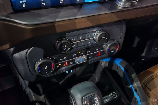 2023 Ford Bronco с пробегом 34 632 км