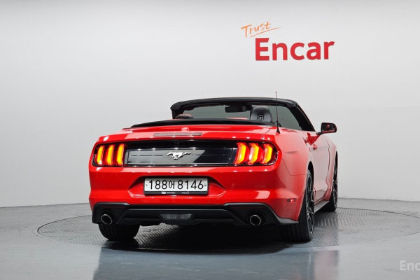 2023 Ford Mustang с пробегом 37 897 км