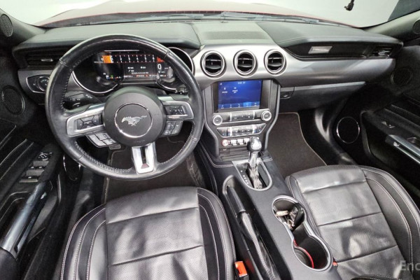 2022 Ford Mustang с пробегом 49 877 км