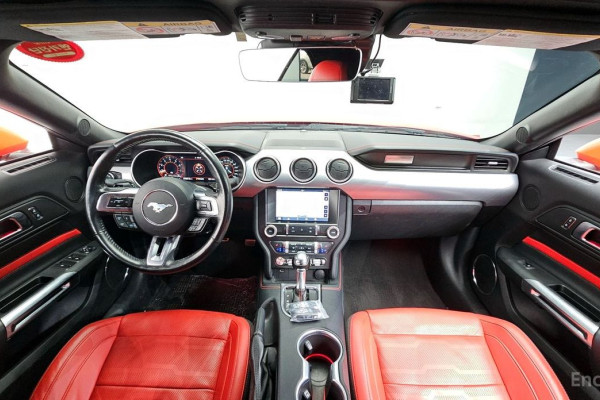 2023 Ford Mustang с пробегом 37 897 км