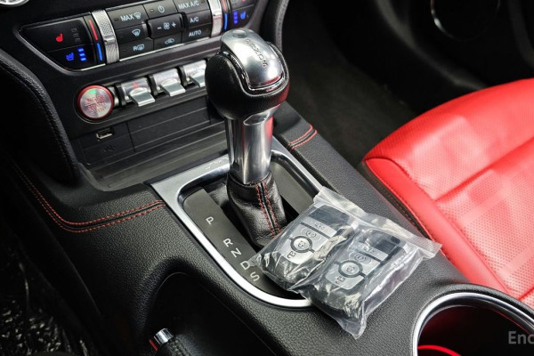 2023 Ford Mustang с пробегом 37 897 км